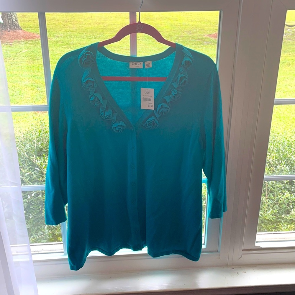 CATO Button up Teal top w/ rose accents SZ-14-16